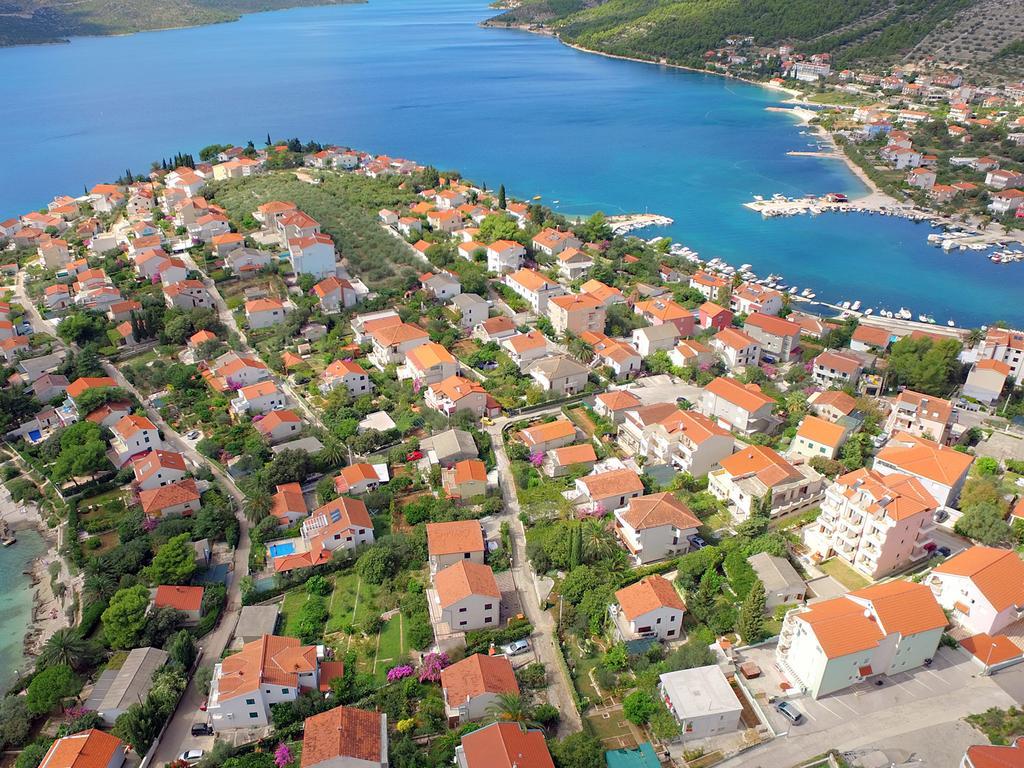 Apartments Kairos Сегет-Враниця Екстер'єр фото
